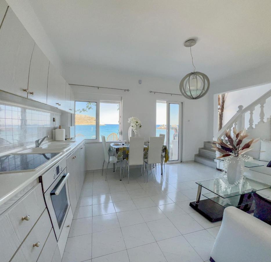 Villa Blanca Haraki Exterior photo