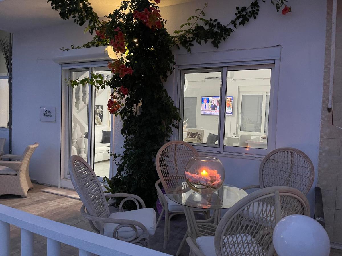 Villa Blanca Haraki Exterior photo