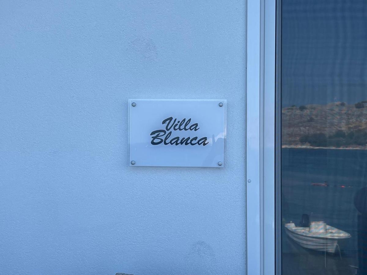 Villa Blanca Haraki Exterior photo